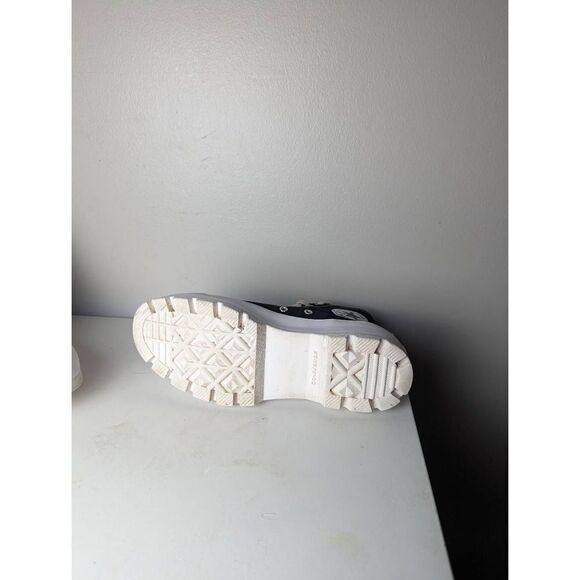 CONVERSE Chuck Taylor All Star High Lugged Sneakers Size 8.5 - Picture 8 of 9